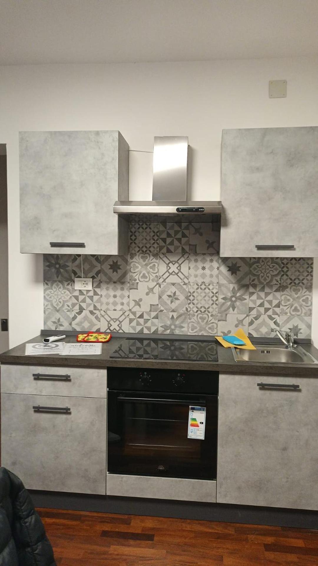 Appartement Casa N 1 Con Parcheggio Privato E Colonnina Ricarica à Livourne Extérieur photo