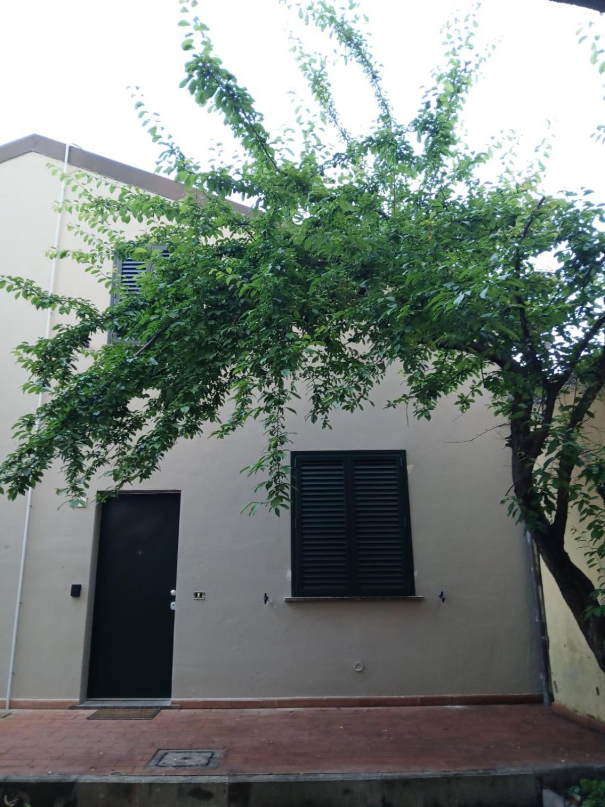 Appartement Casa N 1 Con Parcheggio Privato E Colonnina Ricarica à Livourne Extérieur photo